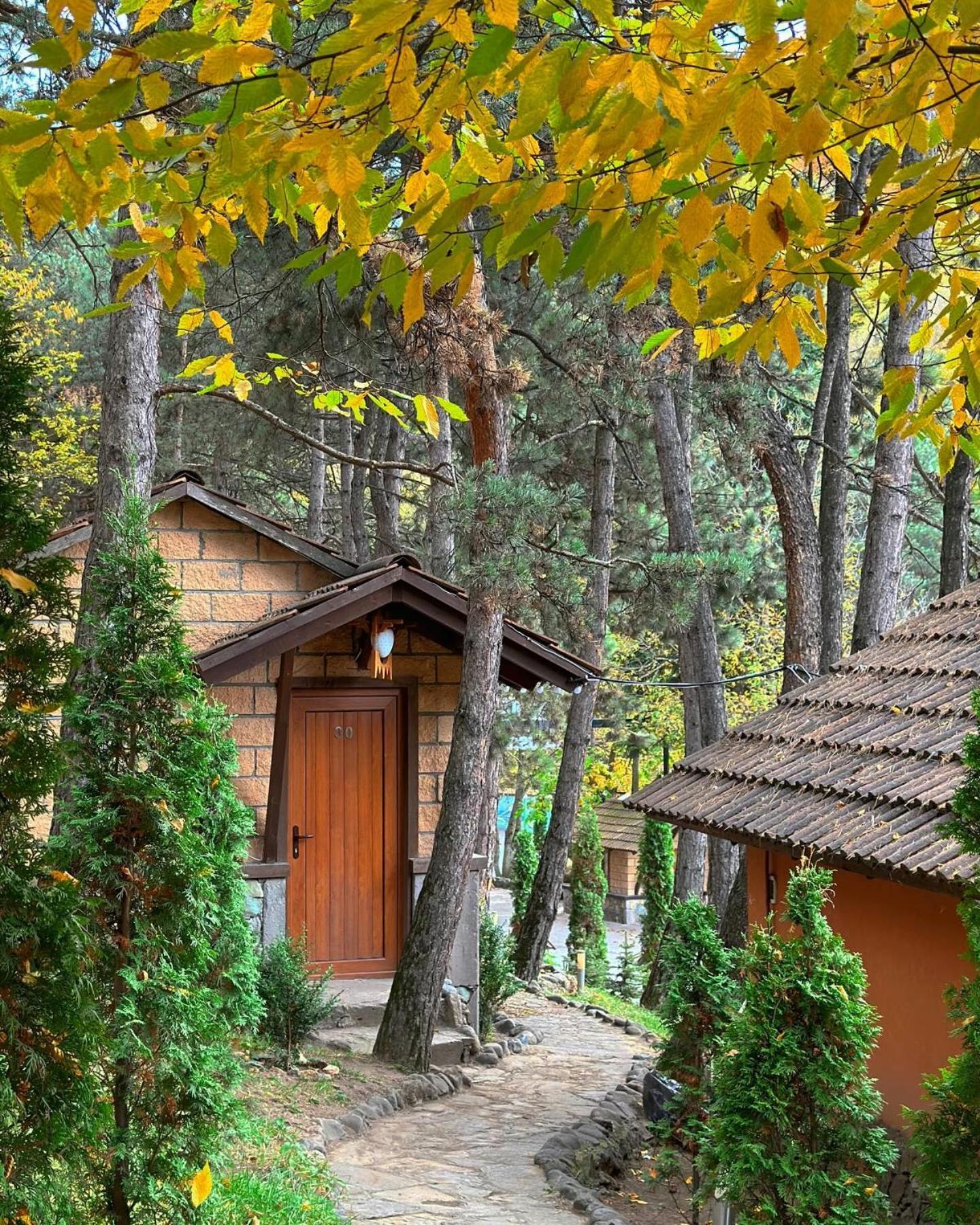 Haghartsin Hotel And Restaurant Dilijan Exterior foto