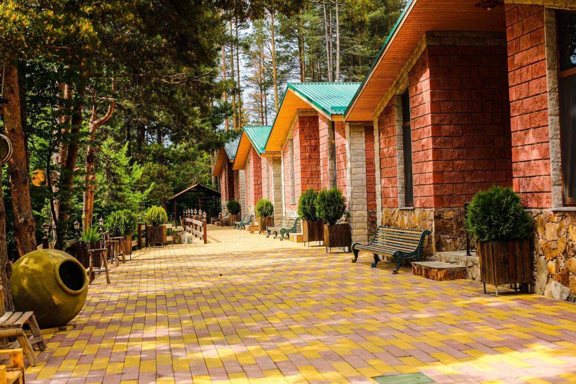 Haghartsin Hotel And Restaurant Dilijan Exterior foto